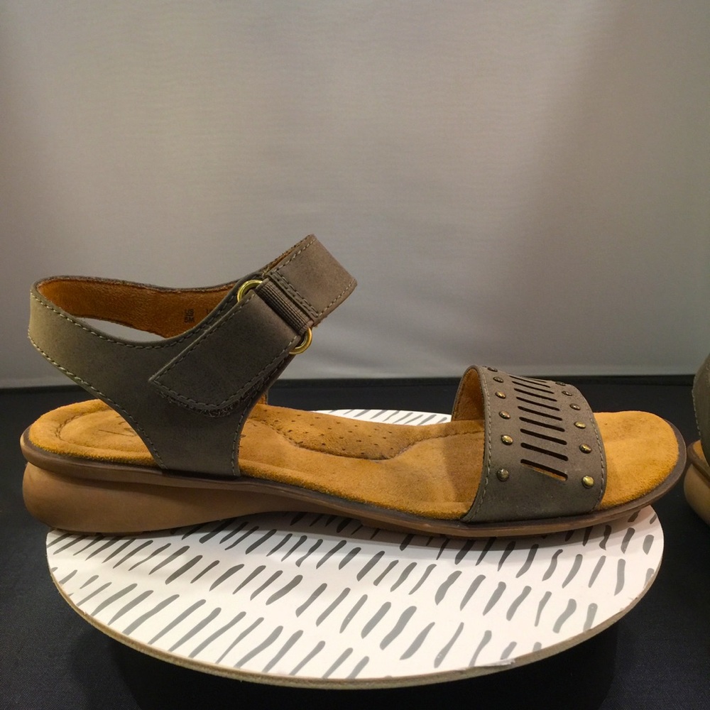 Sandals, flats. Suede Natural Soul